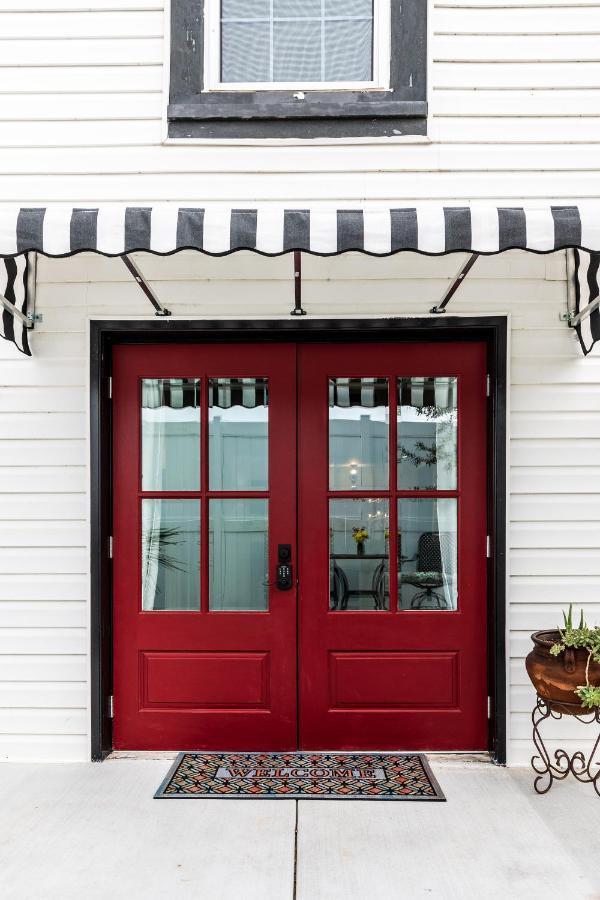 アズレ The Old Liberty Schoolhouse Bed & Breakfast エクステリア 写真