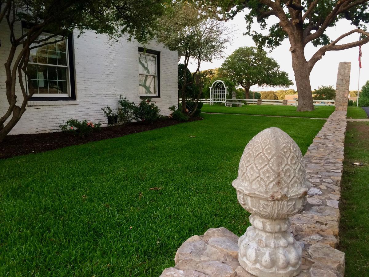 アズレ The Old Liberty Schoolhouse Bed & Breakfast エクステリア 写真